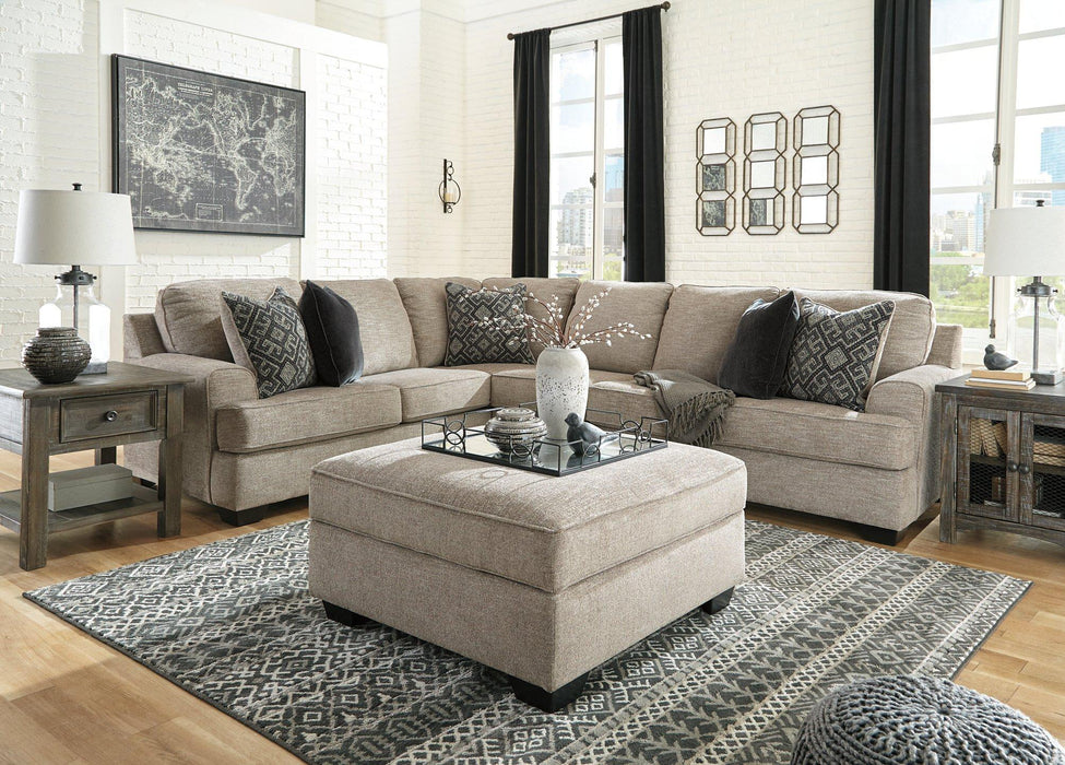 Bovarian Living Room Set