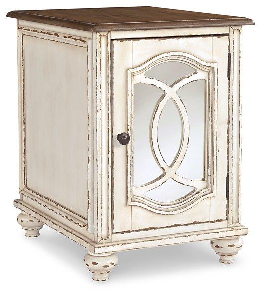 Realyn Chairside End Table