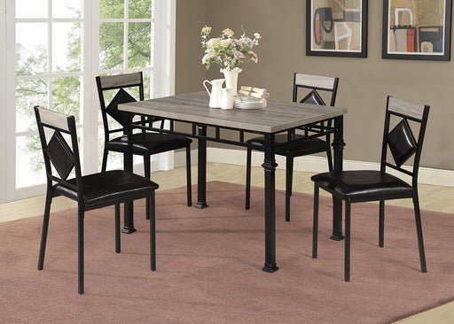 TABLE AND 4 X SIDE CHAIRS - D470-5