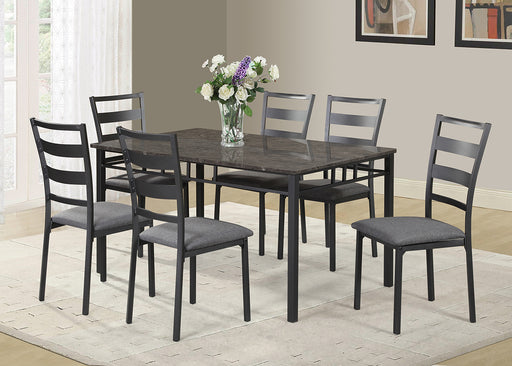 TABLE AND 6 X SIDE CHAIRS - D586-7
